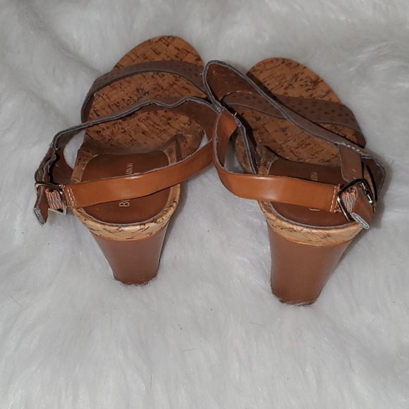 BCBGenaration Size 9. 5 B Brown Wedges - Picture 4 of 9